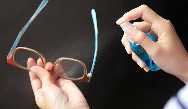limpiador de cristales y gafas no agresivo natural, orgánico y vegano, sin alcohol